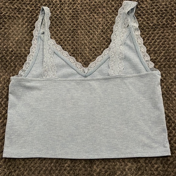 American Eagle ladies cropped tank top, size large - Picture 2 of 3